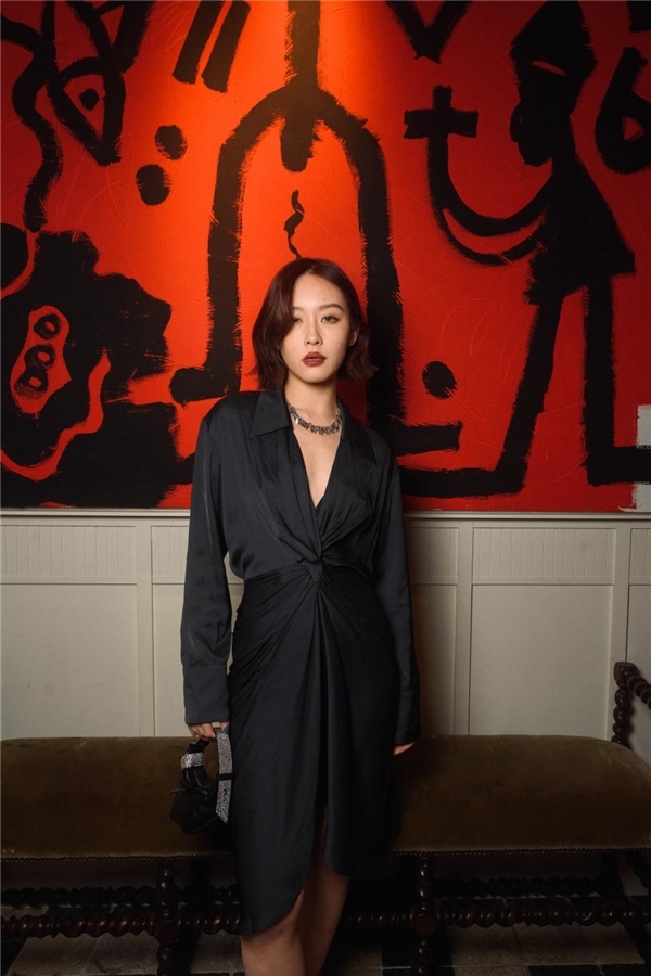 ZADIGVOLTAIRE Sadiger携手中国当代艺术家 为时尚注入“她”的视角