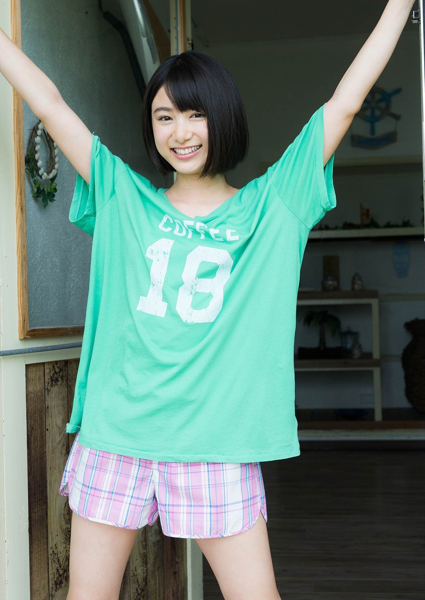 纯情少女甜美外拍写真