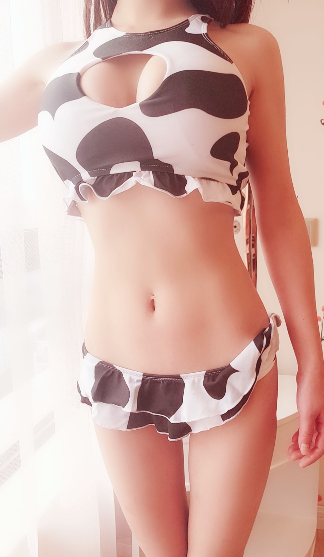 大波斑点花花牛在线喂奶,要来一口吗