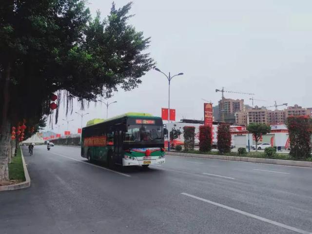 广东肇庆封开县至广西梧州市，首条省际公交正式运营全程2元