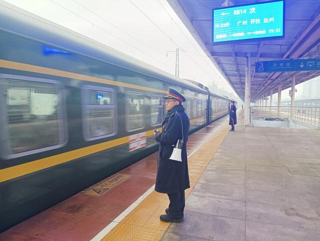 2月10日起,涪陵火车站新增开20趟经停列车